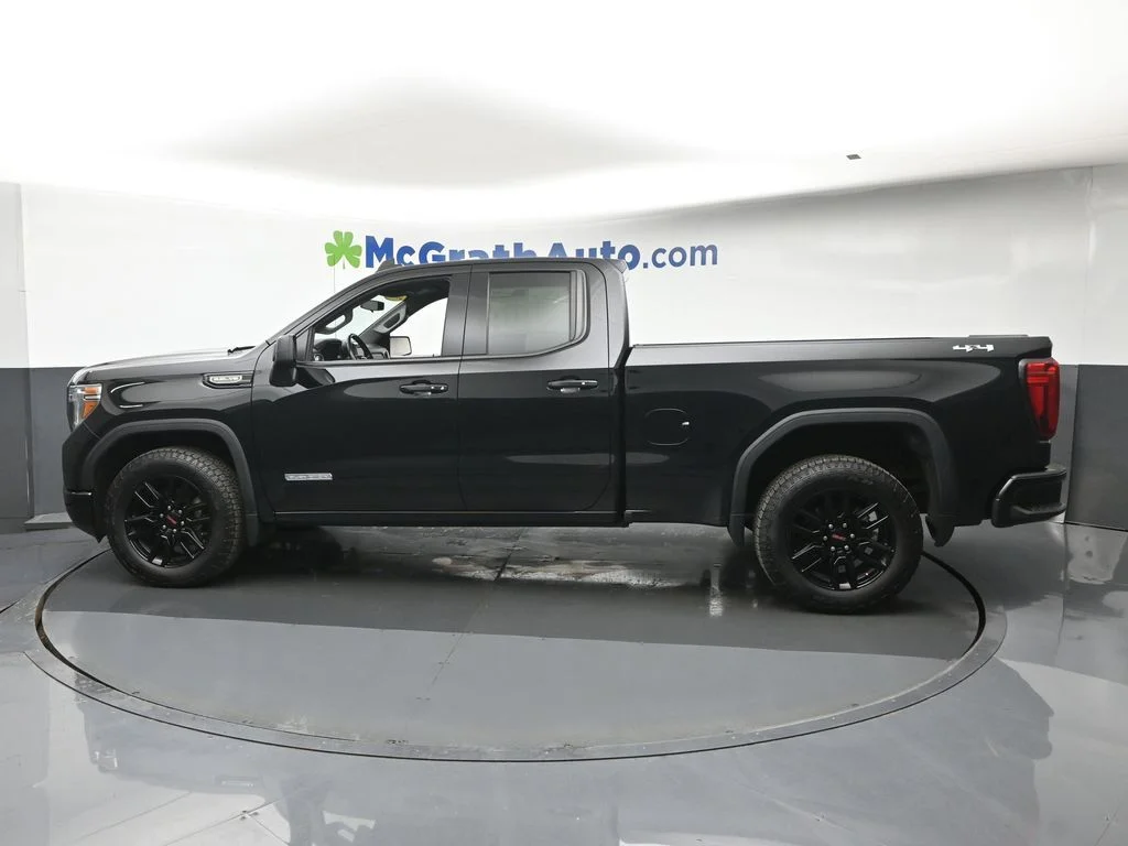 Used 2020 Black GMC Elevation image 25