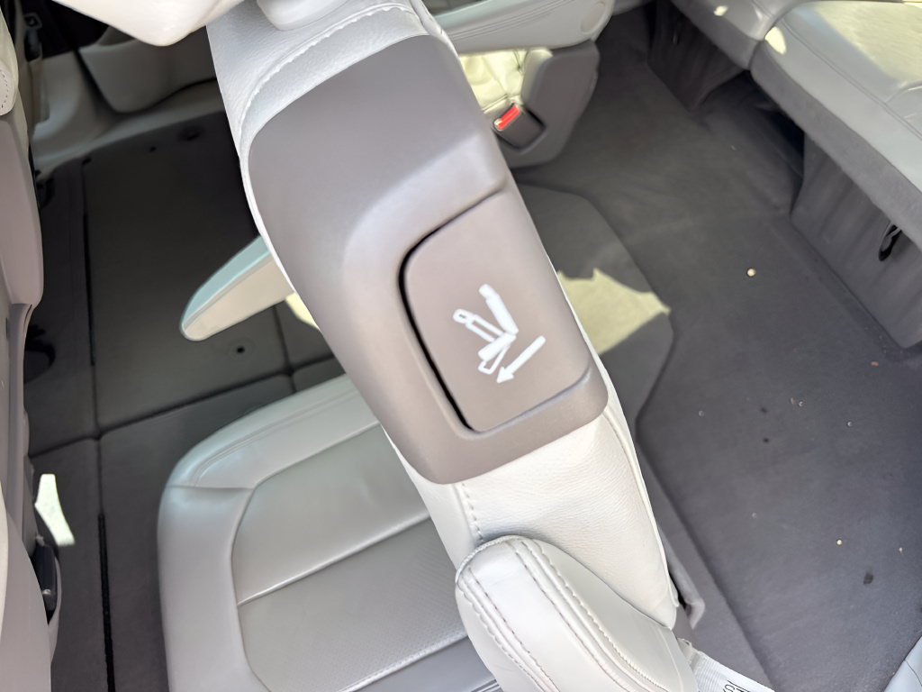Used 2020 White Chrysler Touring L Plus image 40