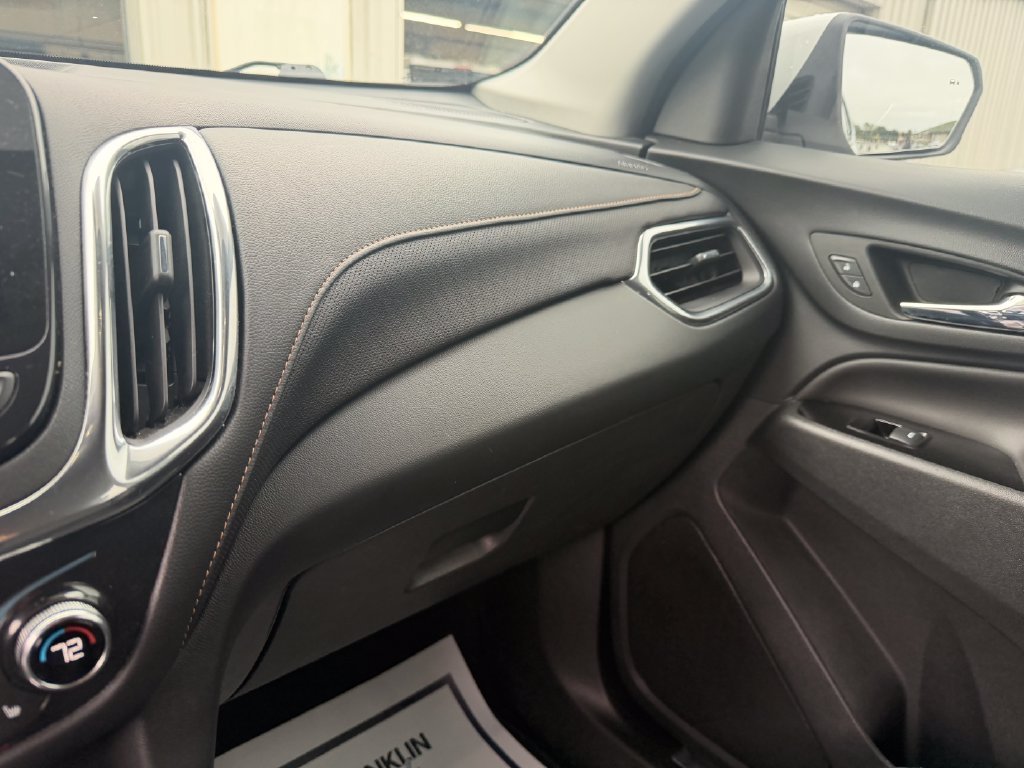Used 2023 White Chevrolet Premier image 13