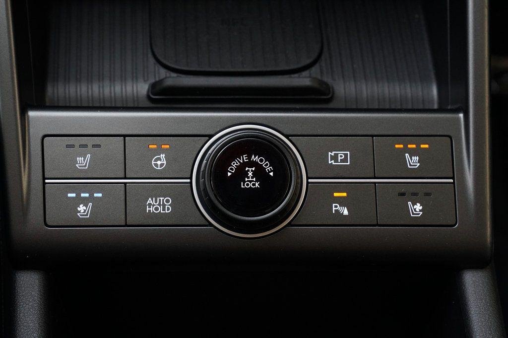 New 2026 Abyss Black Pearl Hyundai Limited image 24