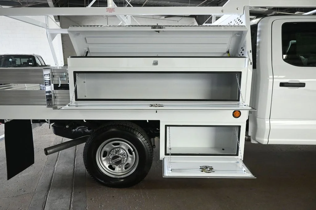 New 2026 Oxford White Ford XL image 31