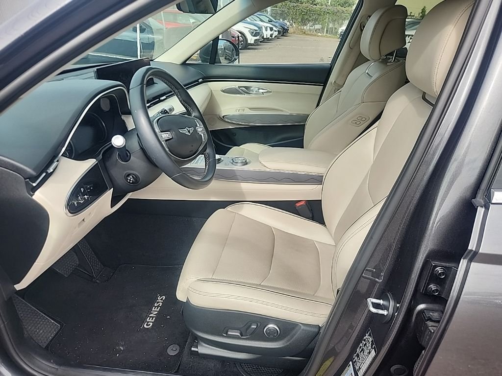 Used 2022 Gray Genesis 2.5T image 15