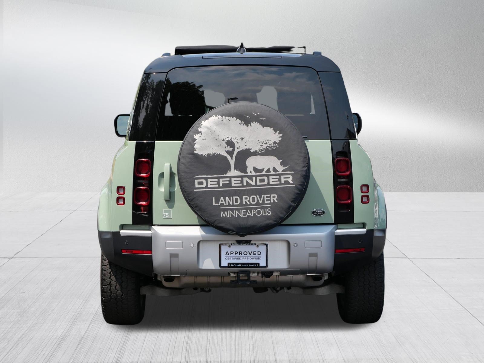 Certified Used 2023 Grasmere Green Land Rover 75th Edition image 4