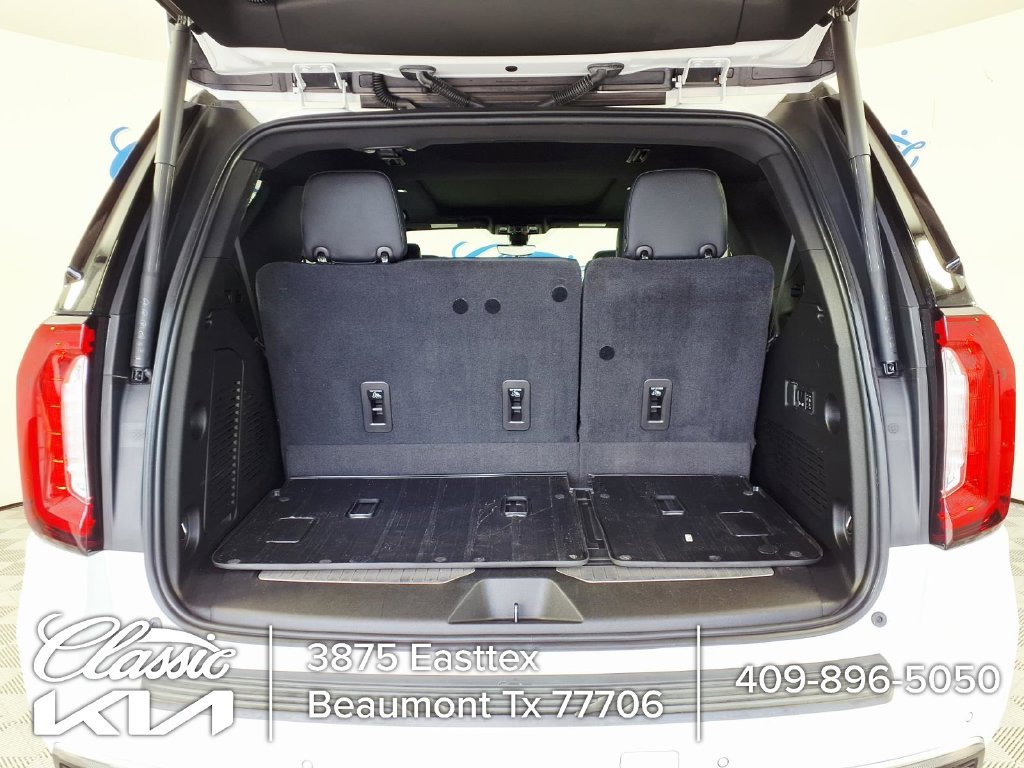 Used 2021 White GMC Denali image 8