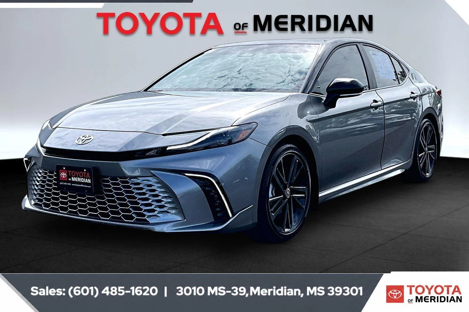 Used 2025 Heavy Metal w/Midnight Black Metallic Roof Toyota XSE image 10