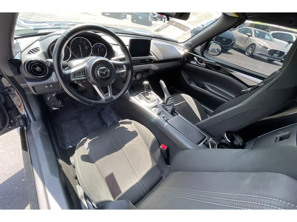 Used 2020 Jet Black Mica Mazda Club image 15