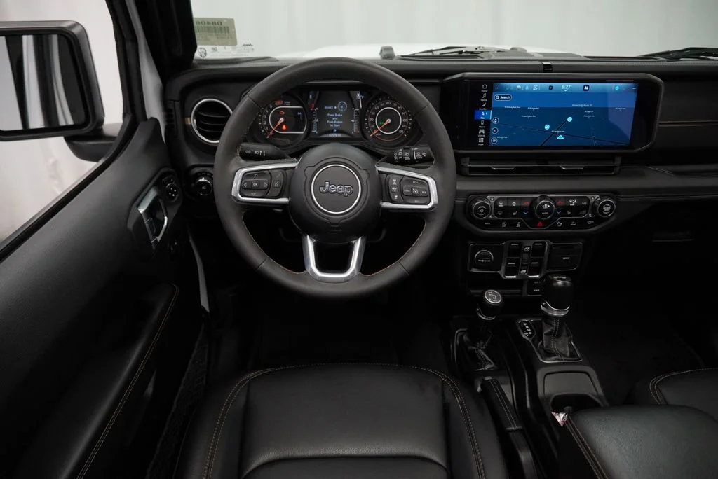 Used 2024 White Jeep Sahara image 21