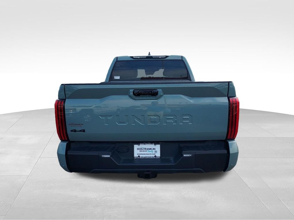 Used 2024  Toyota Limited image 5
