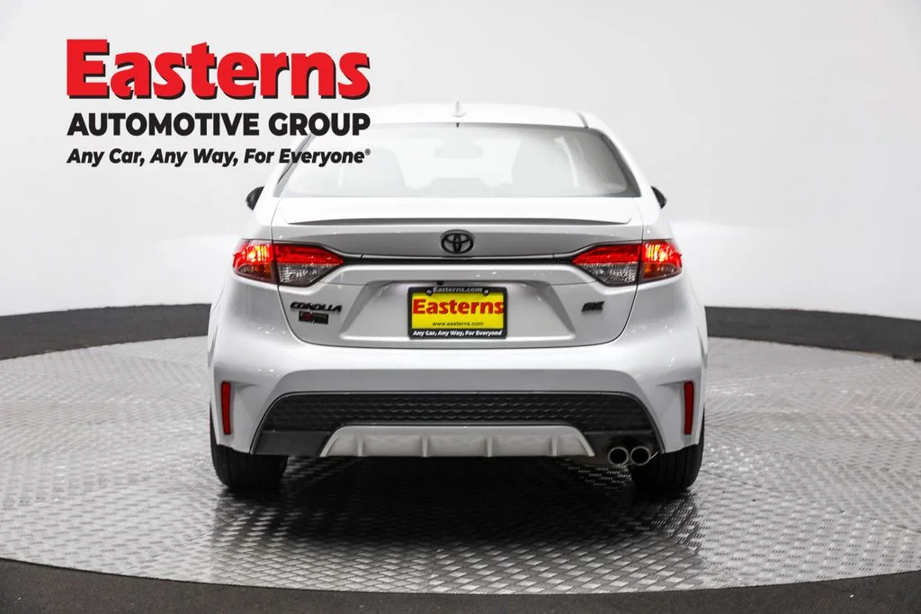 Used 2022 White Toyota SE image 6