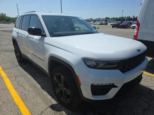 Used 2023 Bright White Clearcoat Jeep Limited image 2