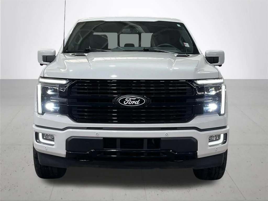 Used 2025 White Ford Platinum image 4