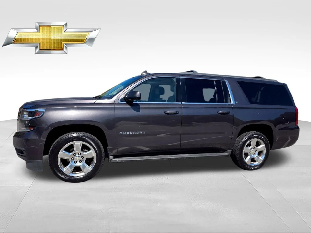 Used 2015 TUNGSTEN METALLIC Chevrolet LT image 3
