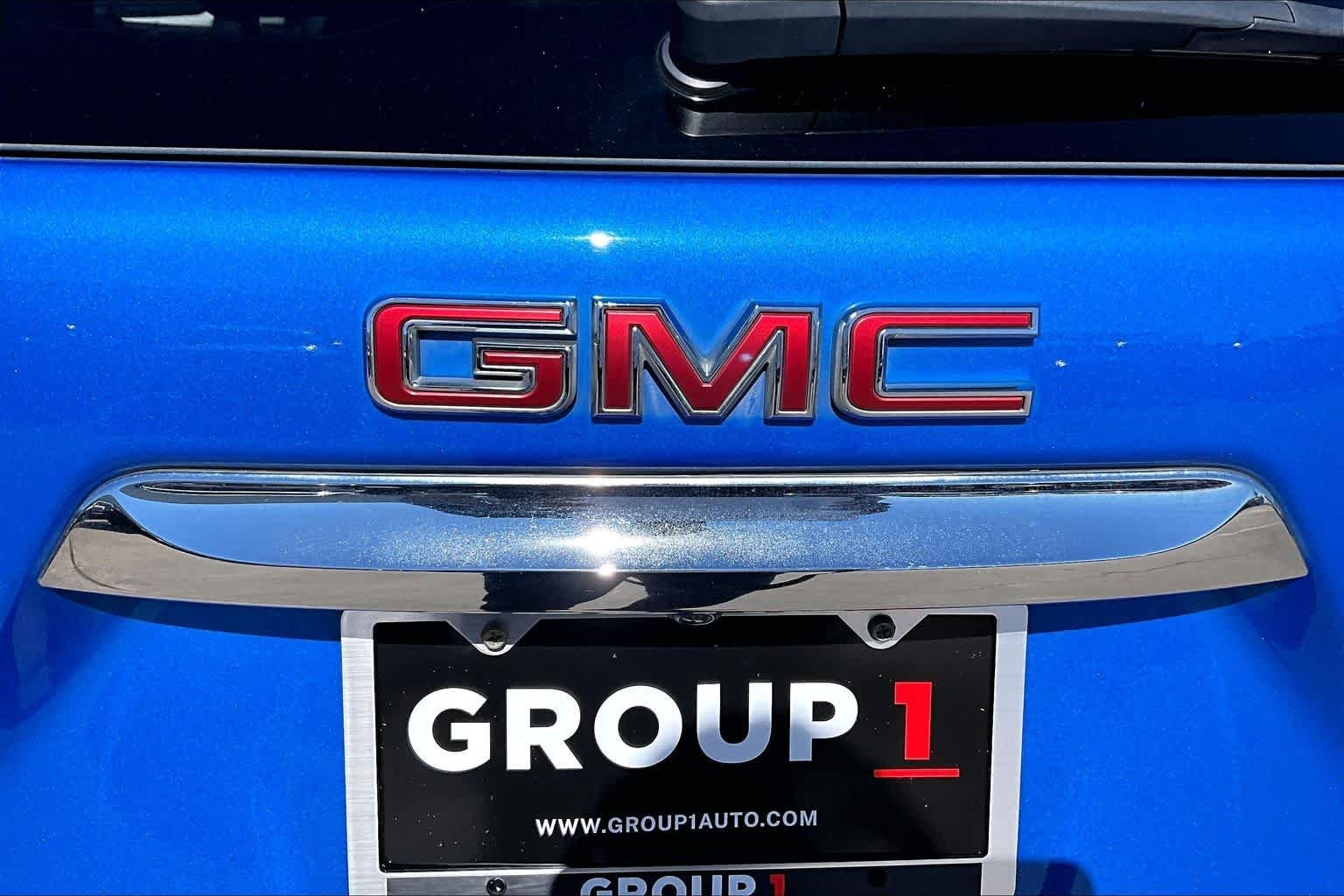 Used 2024 Riptide Metallic GMC SLE image 31