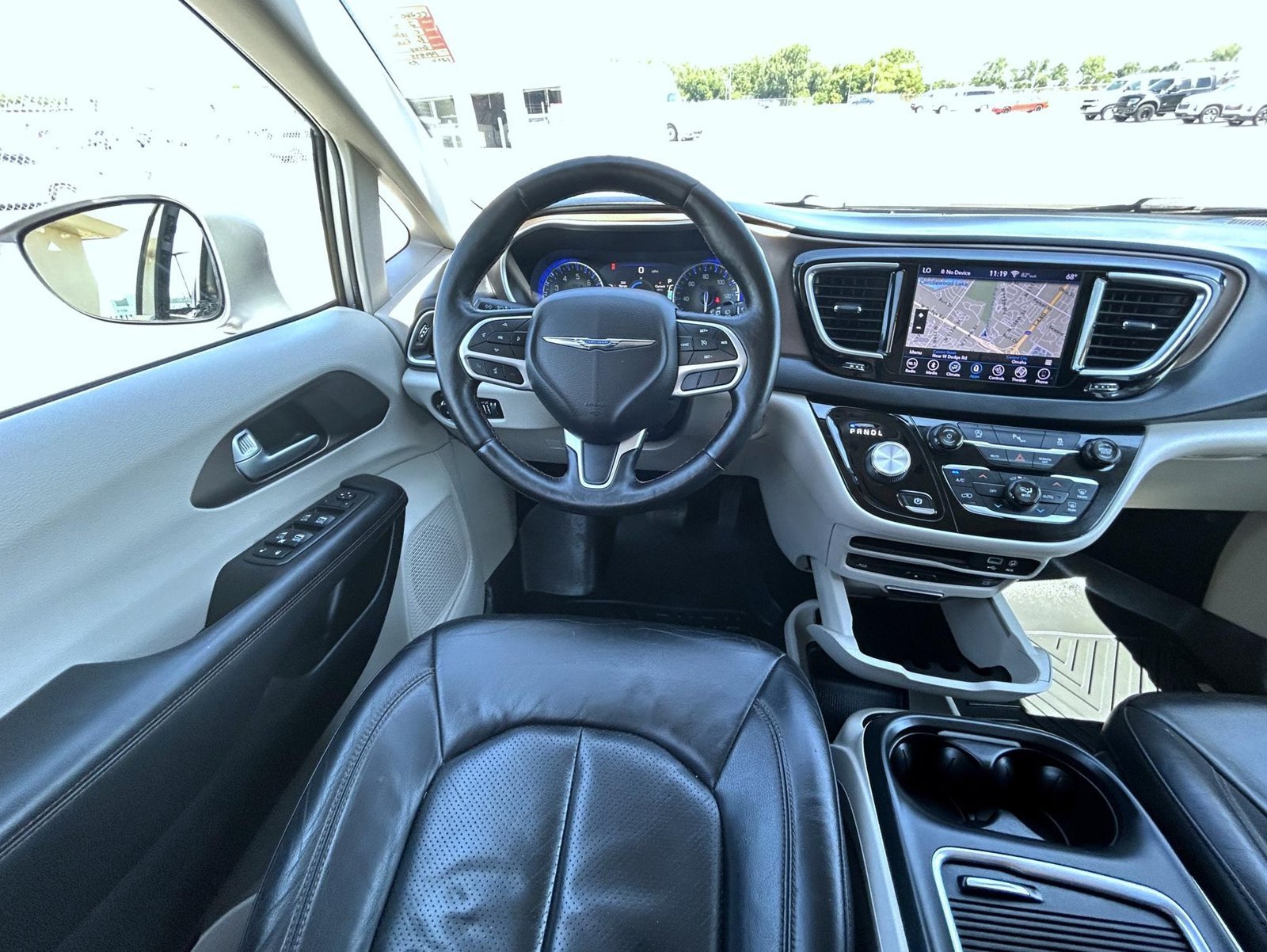 2018 Chrysler Pacifica Touring L Plus - Photo 14