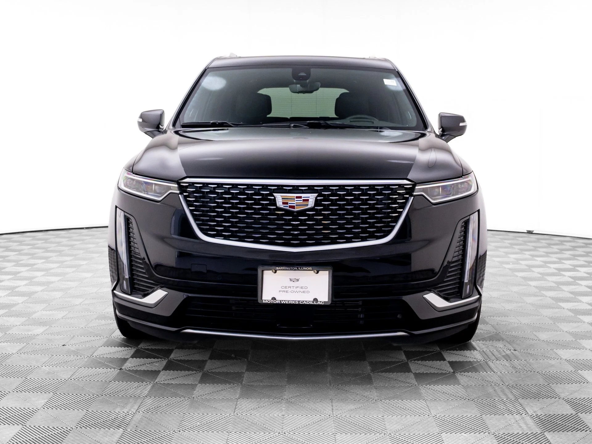 Used 2025 Black Cadillac Premium Luxury image 9
