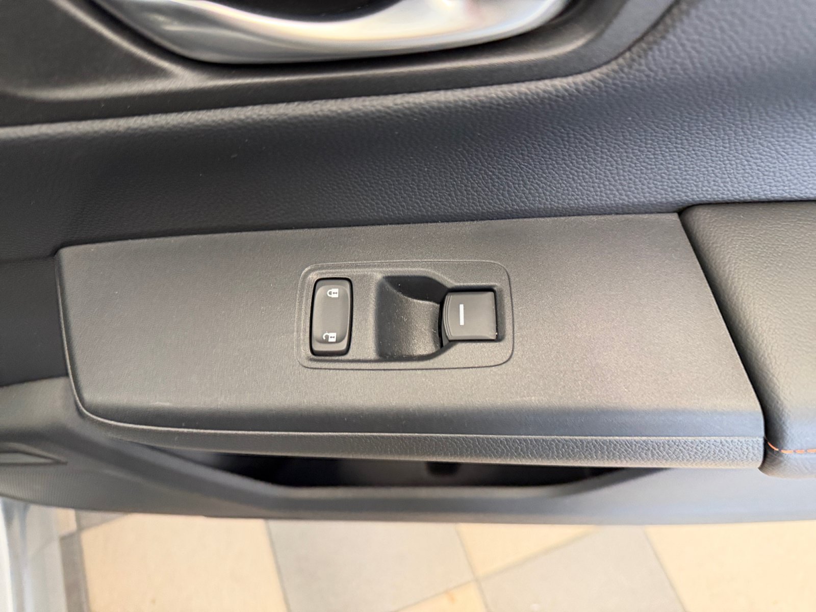 2025 Honda CR-V Sport - Photo 33