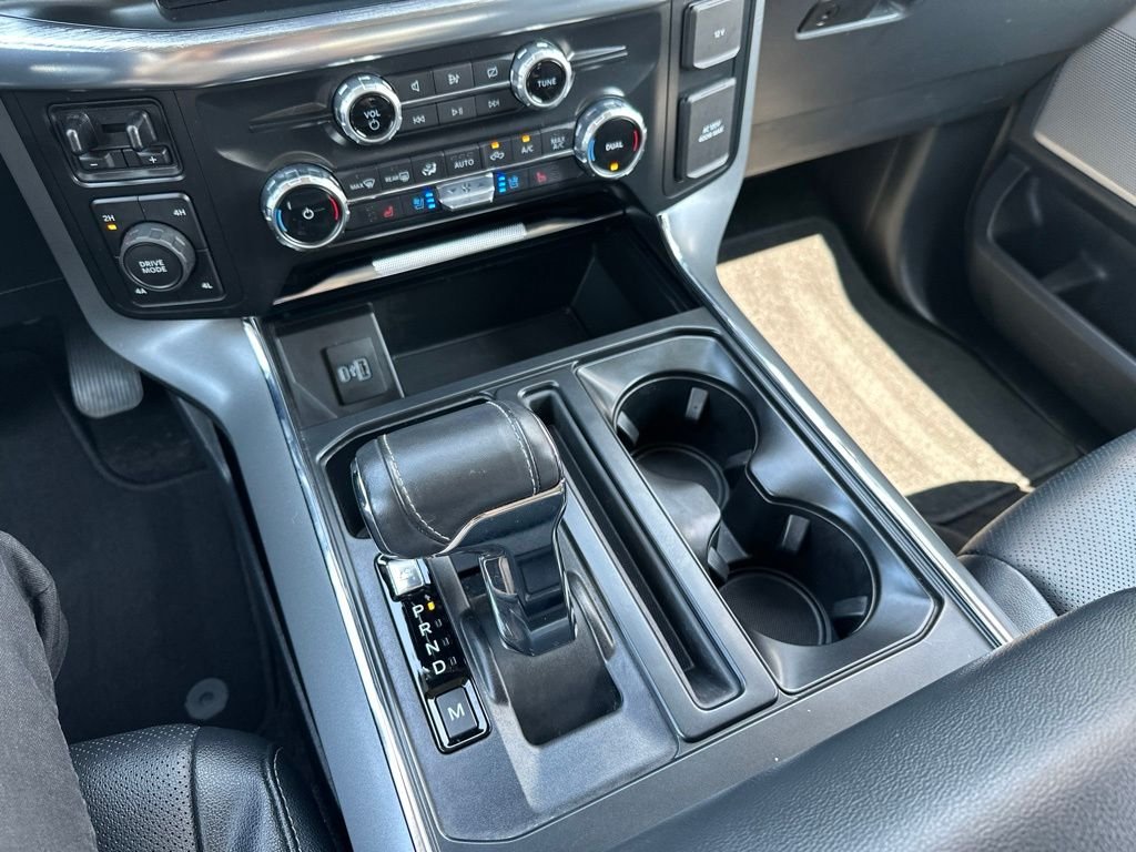 Used 2022 Black Ford Lariat image 33