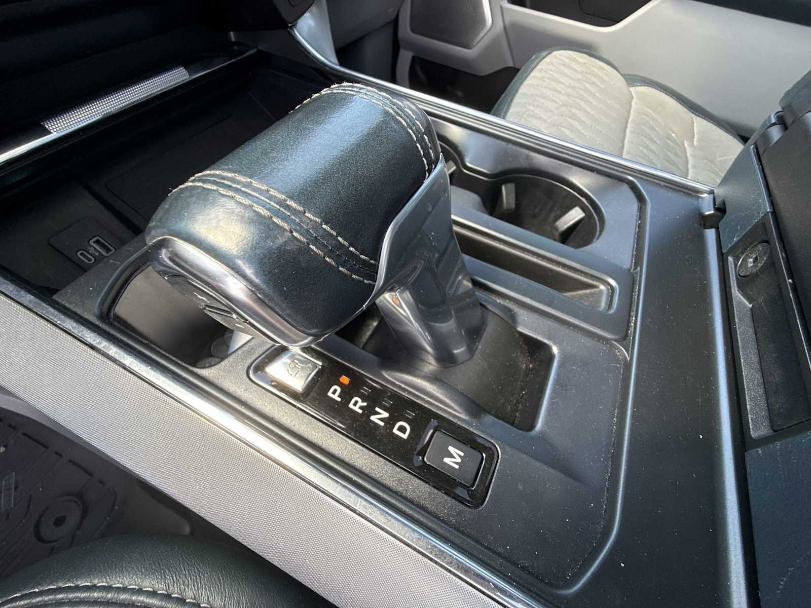 Used 2021 Silver Ford Limited image 16