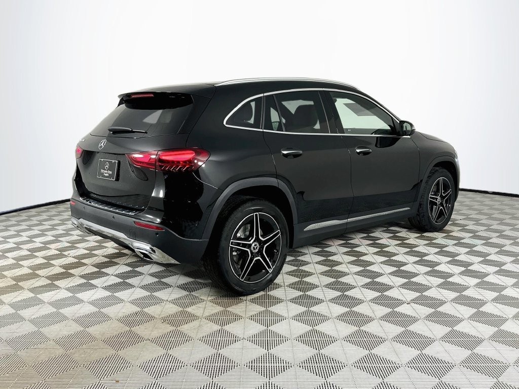 New 2026 Cosmos Black Metallic Mercedes-Benz GLA 250 image 7
