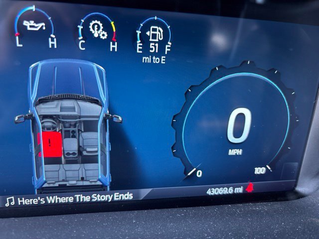 Used 2025 Black Ford Lariat image 10