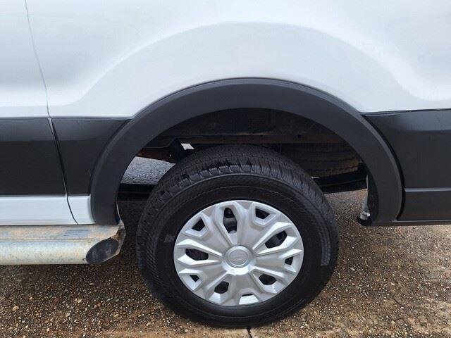 Used 2024 Oxford White Ford T250 image 21