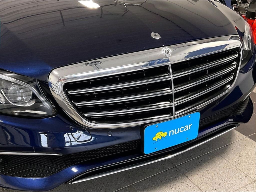 Used 2018 Black Mercedes-Benz E 400 image 32