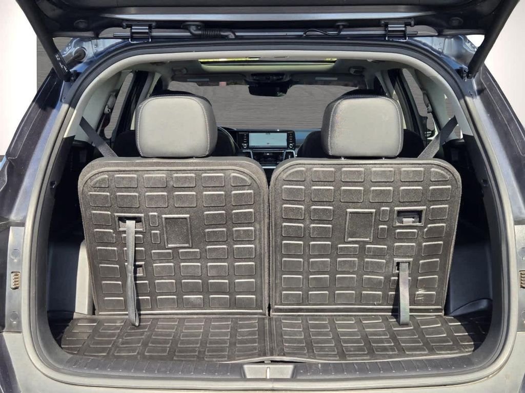 Used 2023 Gray Kia X-Line SX Prestige image 11