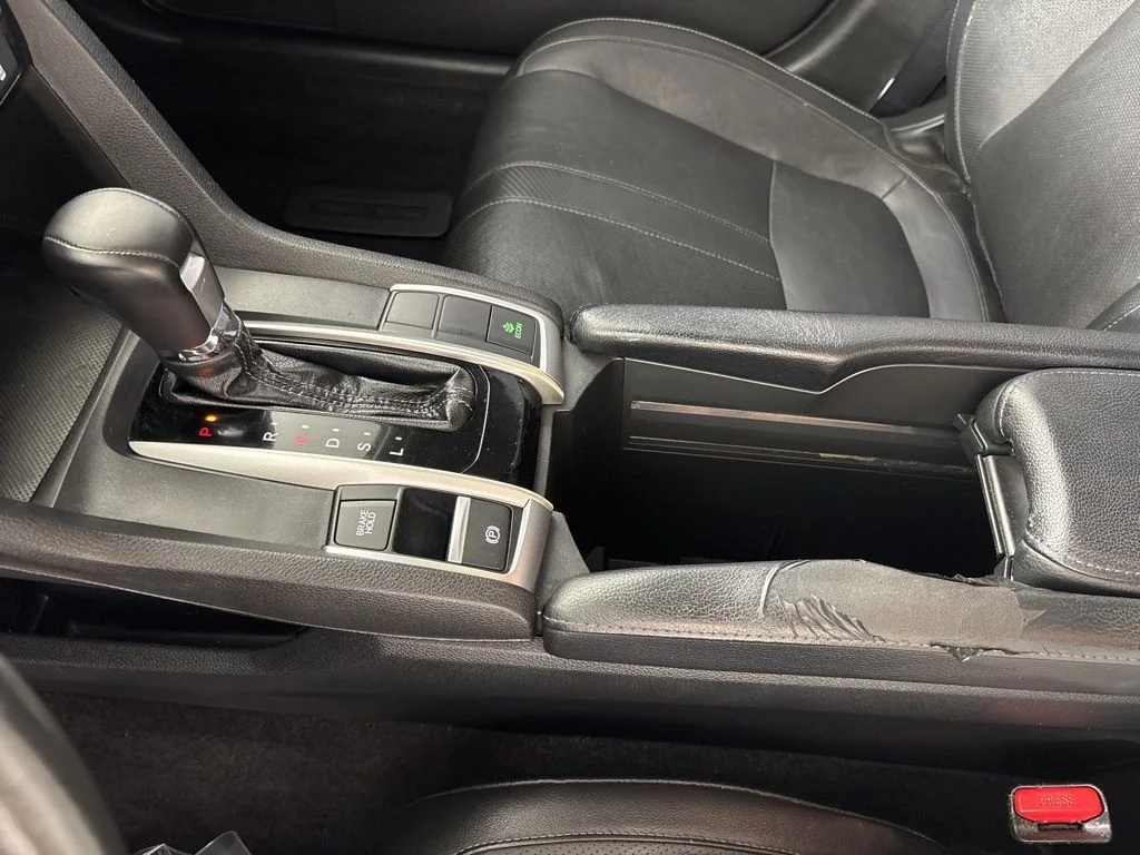Used 2017 Gray Honda EX-L image 34