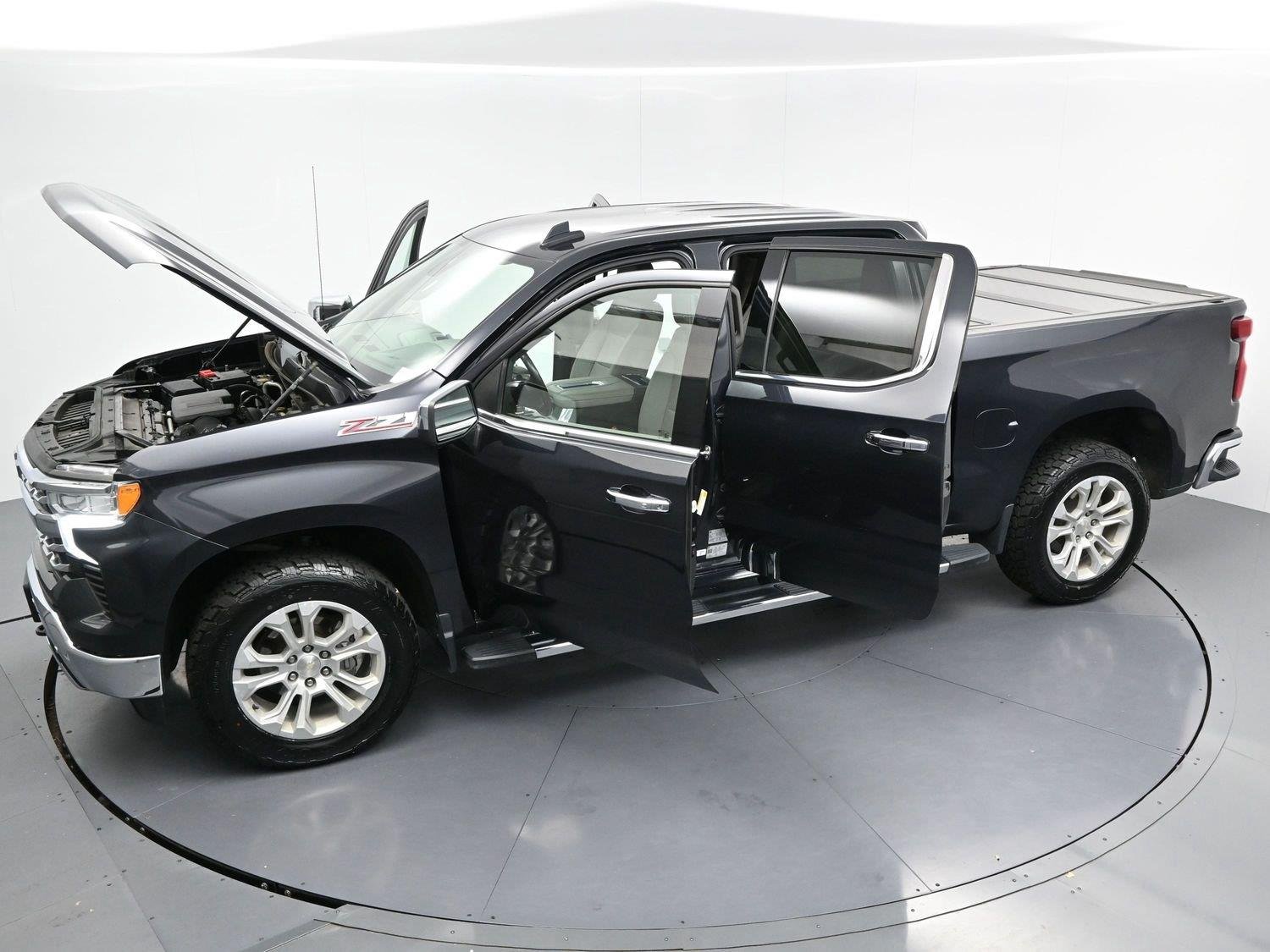 Used 2022 Dark Ash Metallic Chevrolet LTZ image 38