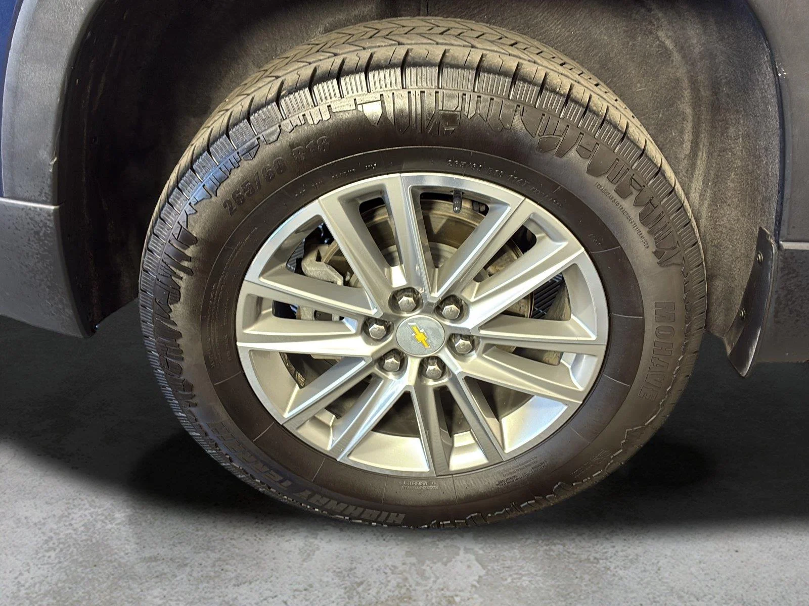 Used 2022 Northsky Blue Metallic Chevrolet LT Cloth image 10