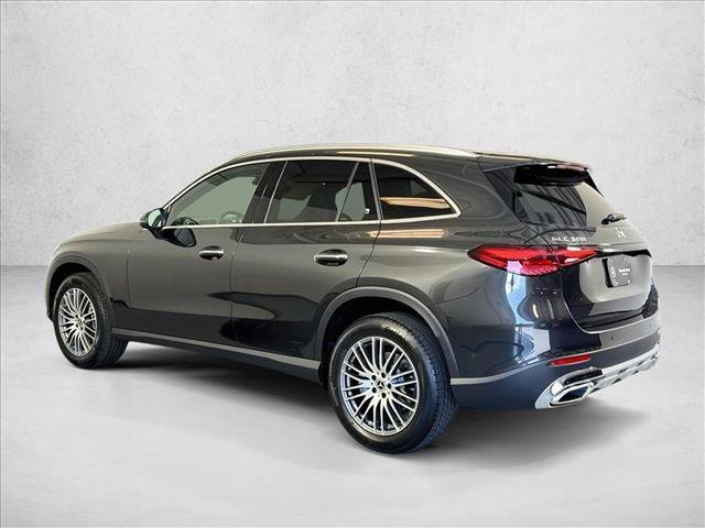 New 2027 Graphite Grey Metallic Mercedes-Benz GLC 300 image 37