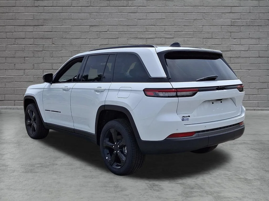 New 2026 Bright White Clearcoat Jeep Limited image 6