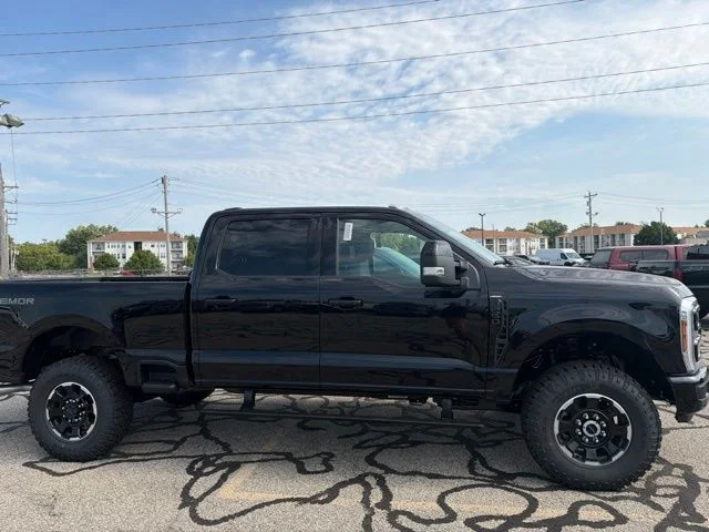 New 2027 Black Ford Lariat image 4