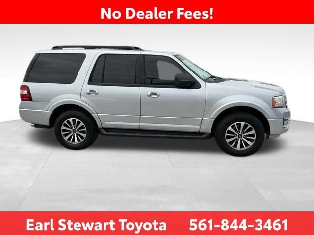 Used 2017 Silver Ford XLT image 3