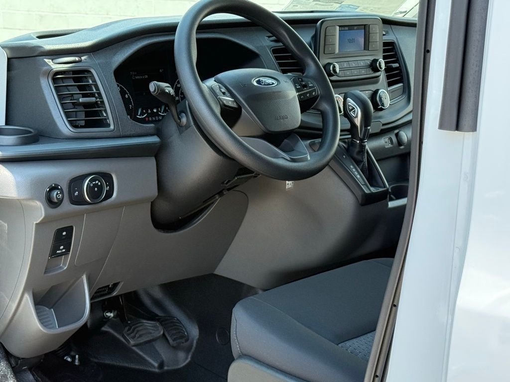 2025 Ford Transit Van Base - Photo 7
