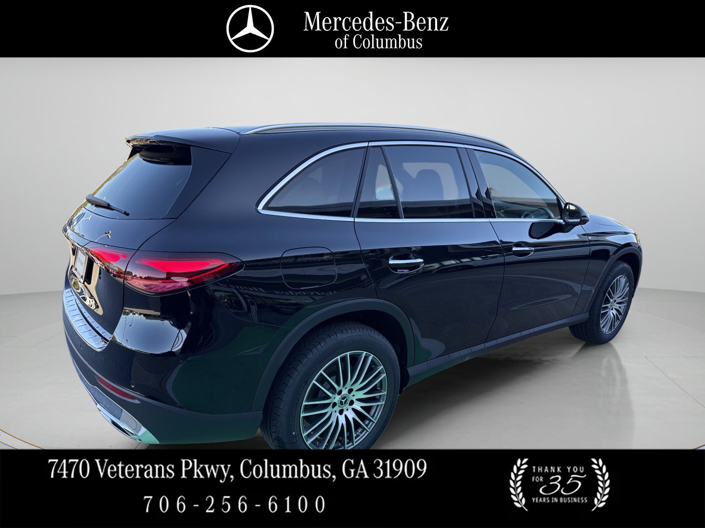 Certified Used 2026 Black Mercedes-Benz GLC 300 image 10