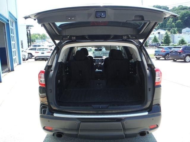Used 2021 Black Subaru Premium image 29