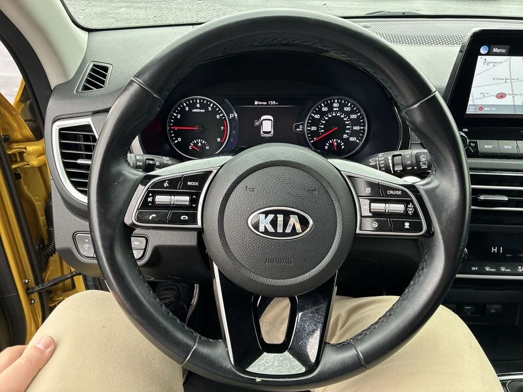 Used 2021 Yellow Kia SX image 14