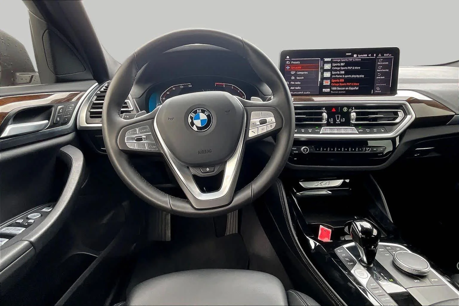 Used 2024 Alpine White BMW xDrive30i image 11