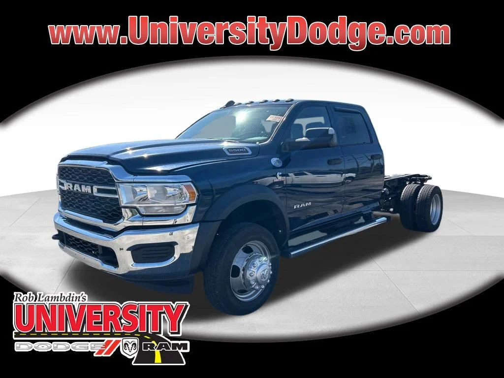 2022 RAM 5500 Tradesman 4X4 Crew Cab DRW 173" WB's photo