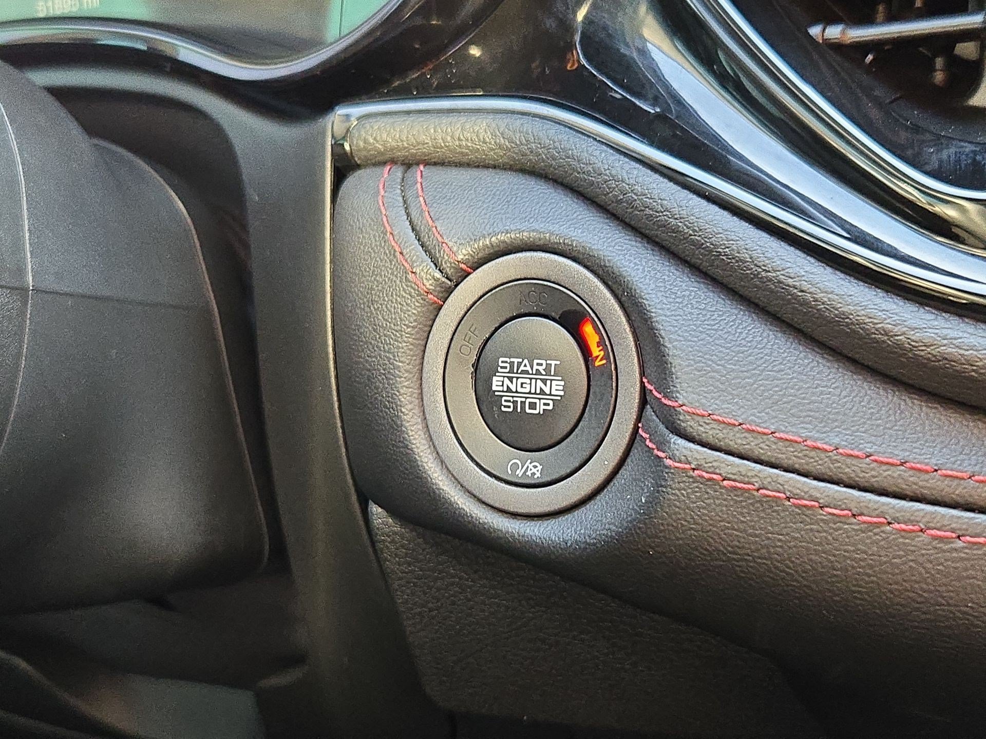 Used 2022 DB Black Clearcoat Dodge R/T image 19