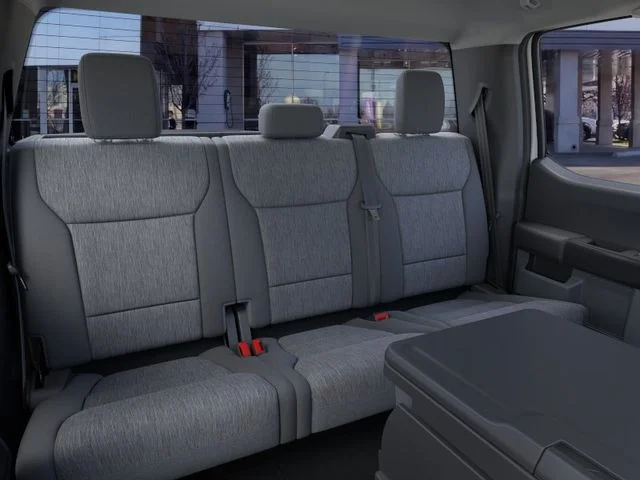 New 2026 Oxford White Ford XLT image 11