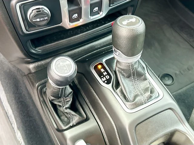 Used 2024 Black Jeep Sport S image 16