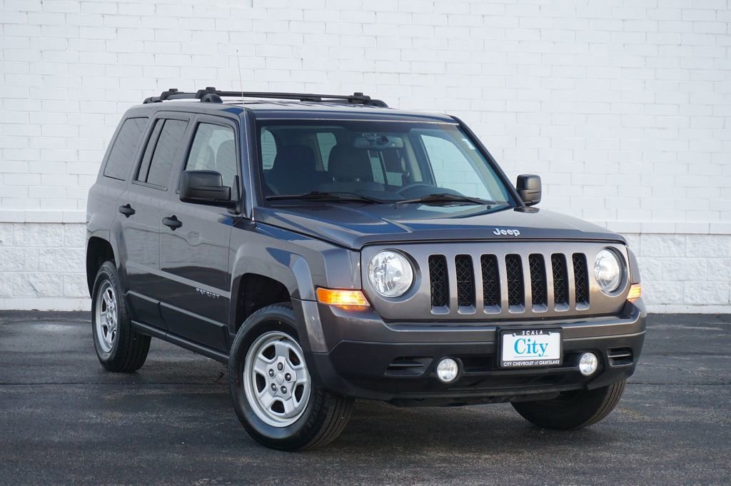 Used 2016 Jeep Patriot Sport with VIN 1C4NJPBA9GD679299 for sale in Grayslake, IL