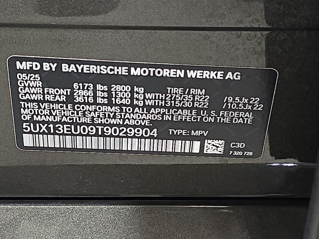 Certified Used 2026 Manhattan Green Metallic BMW sDrive40i image 34