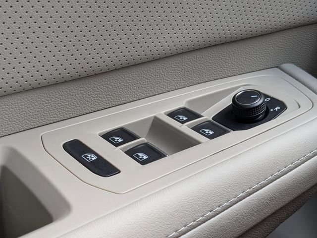 2026 Volkswagen Atlas SE w/Tech - Photo 28