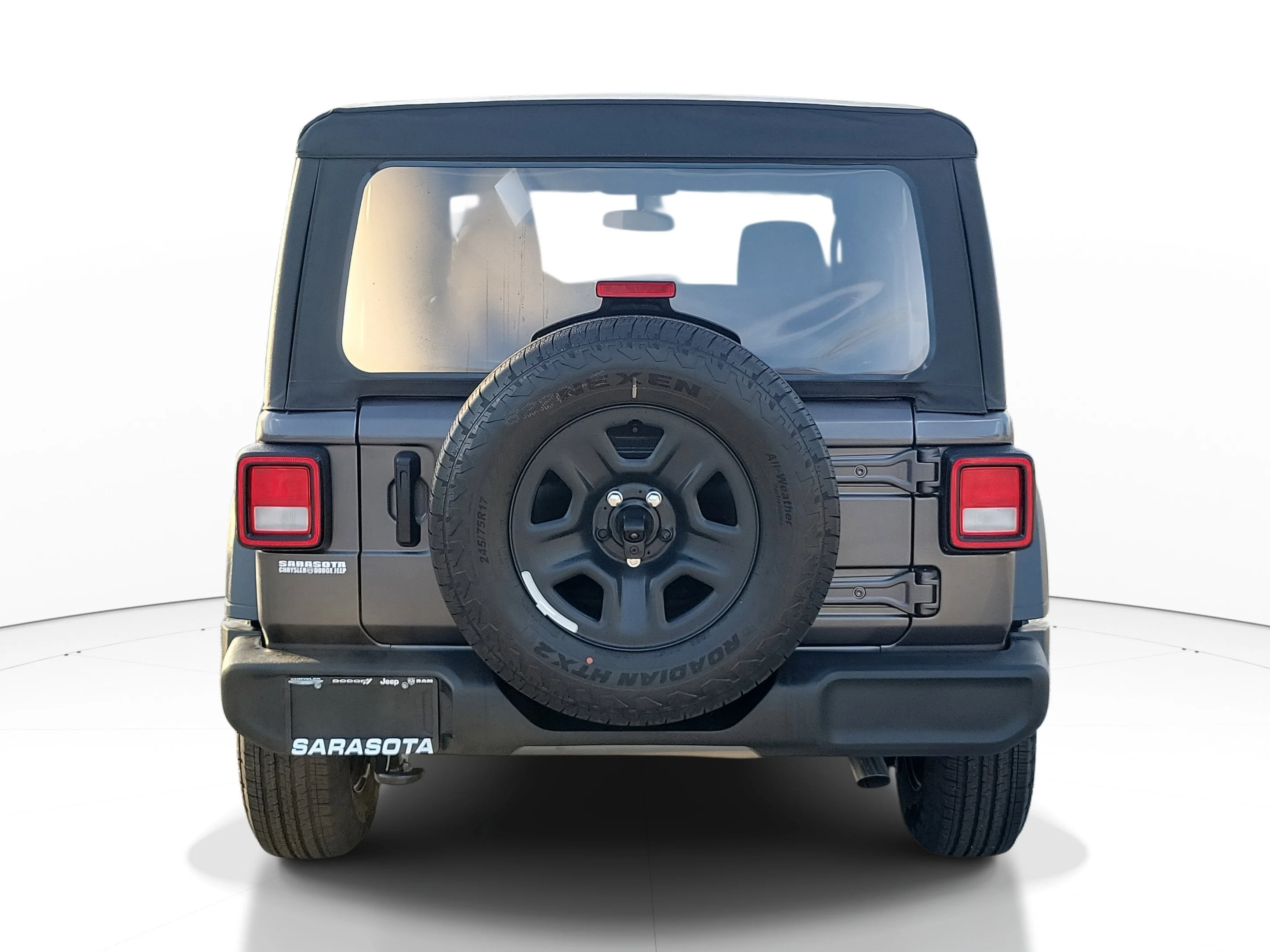 New 2026 Granite Crystal Metallic Clearcoat Jeep Sport image 4