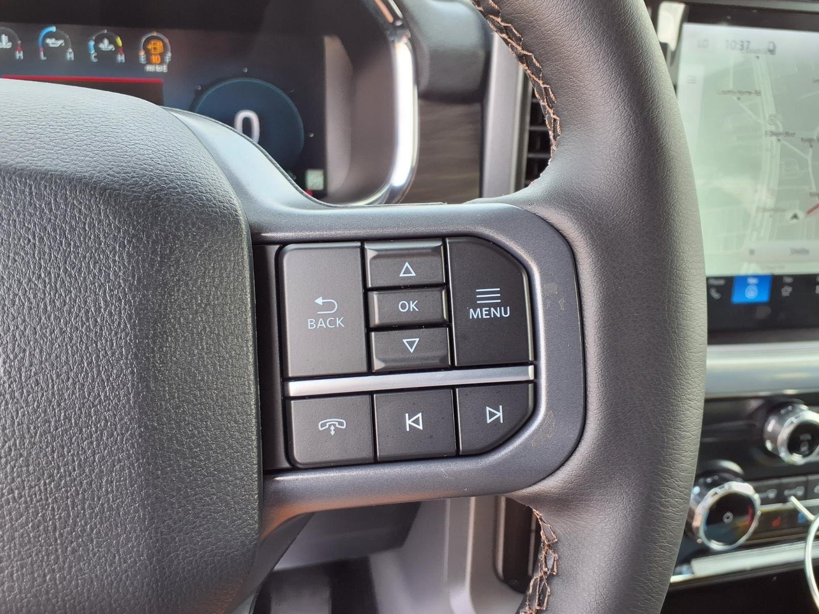 New 2026 Carbonized Gray Metallic Ford Lariat® image 28