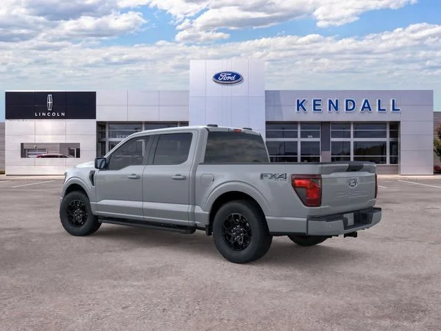 New 2026 Avalanche Ford XLT image 4