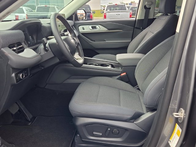New 2026 Carbonized Gray Metallic Ford Active image 12